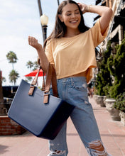 Load image into Gallery viewer, Versa Tote